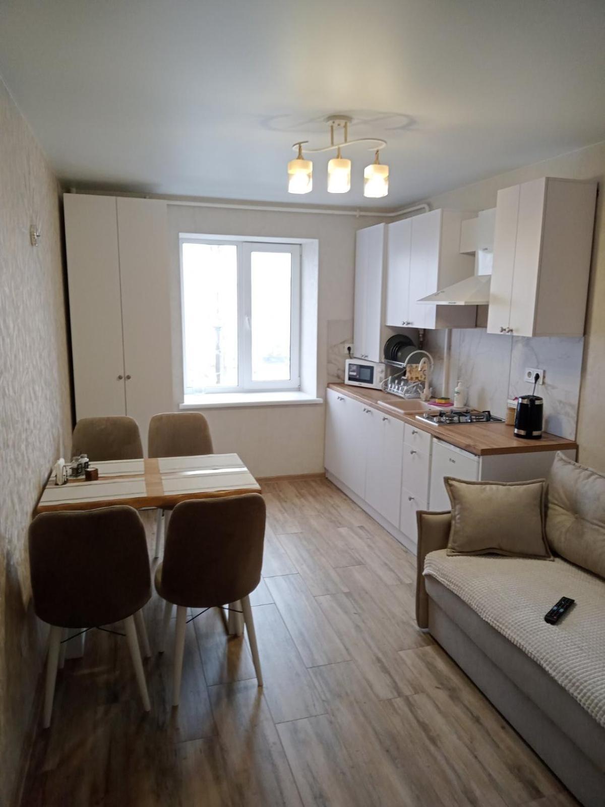 Dream Town Apartaments Біля Залізничного Вокзалу Lutsʼk Δωμάτιο φωτογραφία
