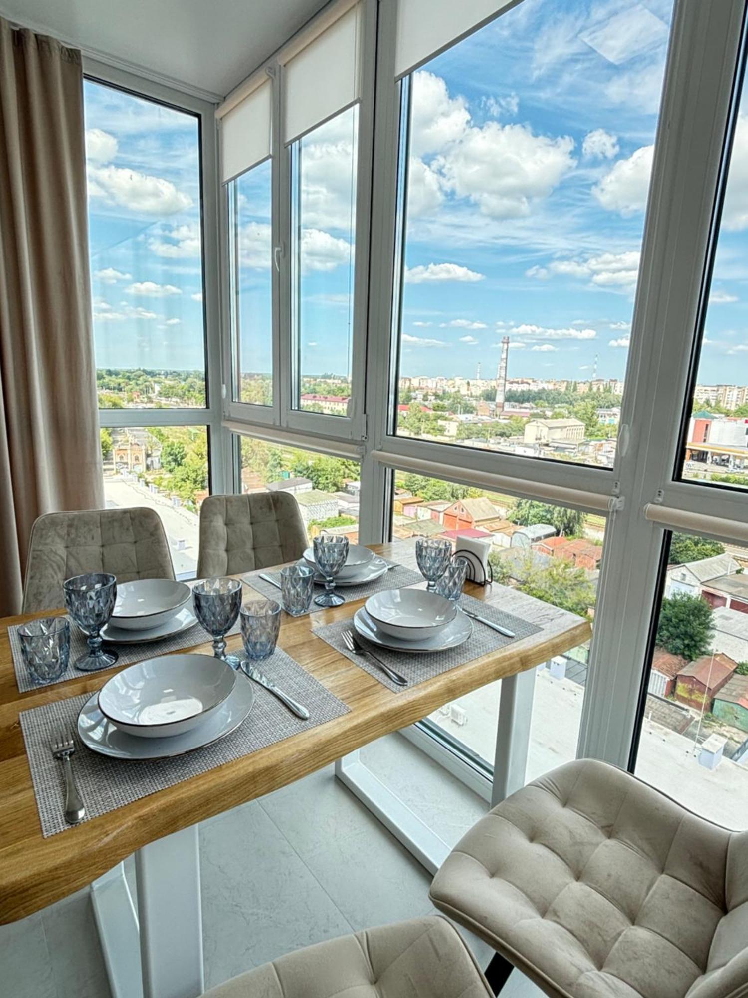 Dream Town Apartaments Біля Залізничного Вокзалу Lutsʼk Εξωτερικό φωτογραφία